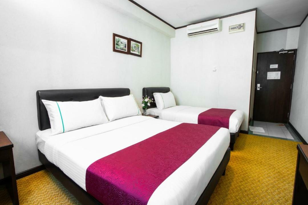 Hotel Vistaria Джохор-Бару Екстер'єр фото